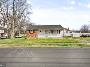 711 Grant Ave, Magnolia, NJ 08049