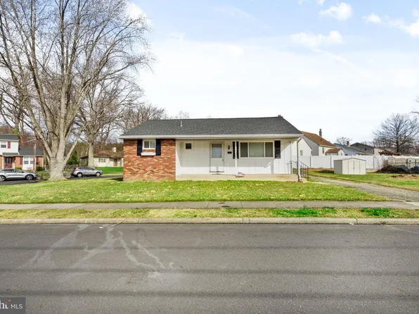 711 Grant Ave, Magnolia, NJ 08049