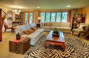 2nd image of 4860 Spinnaker Dr
