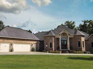 211 Lowpoint Trl, Warner Robins, GA 31093