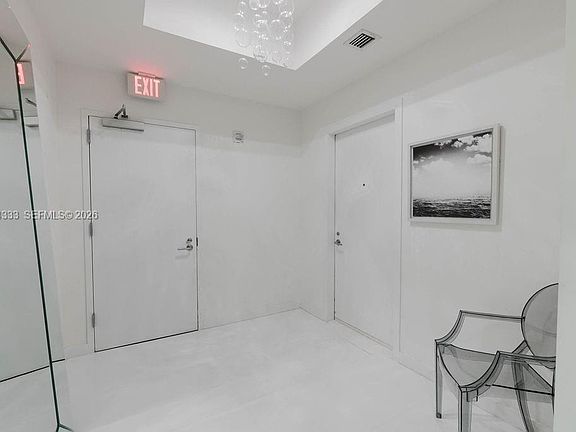 2nd image of 851 NE 1st Ave #2303