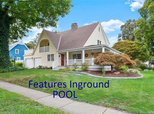 6 Founders Way, Milford, CT 06460