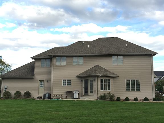 3rd image of 309 Wintergreen Dr