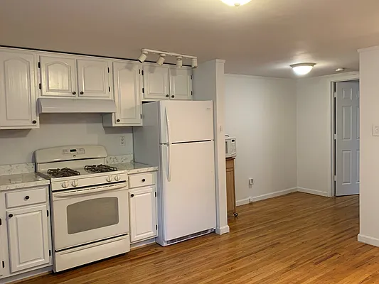 Rented by Brooklyn Properties | media 16
