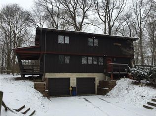 422 Mt Thor Rd, Greensburg, PA 15601