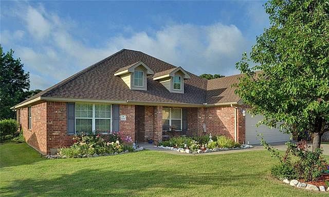 1st image of 2733 Pinnacle Dr