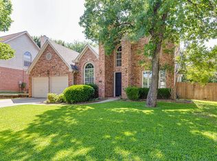 3805 Comanche Trl, Bedford, TX 76021