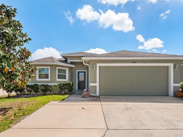 2037 Lakeridge Dr, Winter Haven, FL 33881