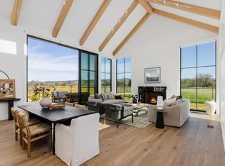 2998 W Dry Creek Rd, Healdsburg, CA 95448