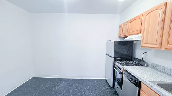 Rented by Brighton Management | media 12