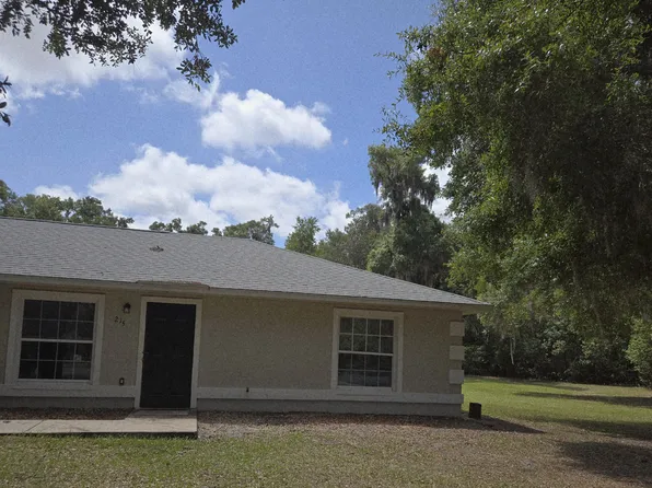 215 Tyres Aly #215, Bronson, FL 32621