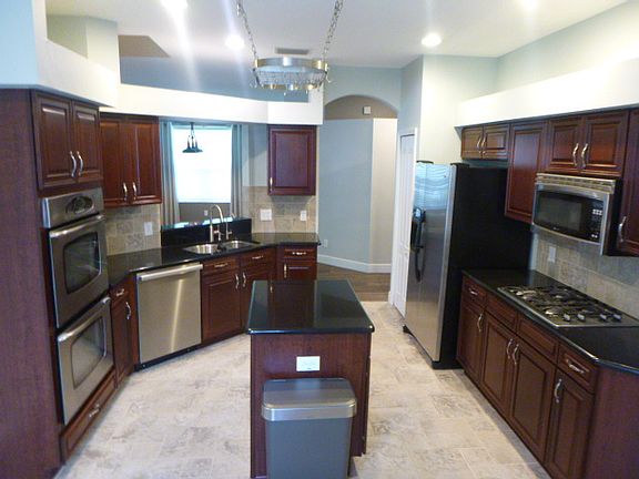 2nd image of 20064 Heritage Point Dr