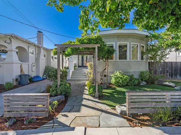 5237 James Ave, Oakland, CA 94618