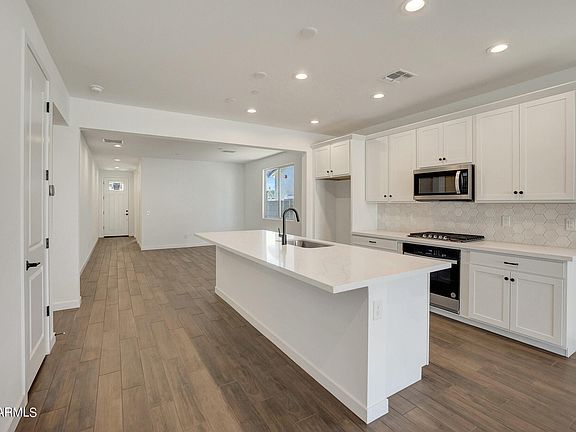 4th image of 13602 W Shifting Sands Drive