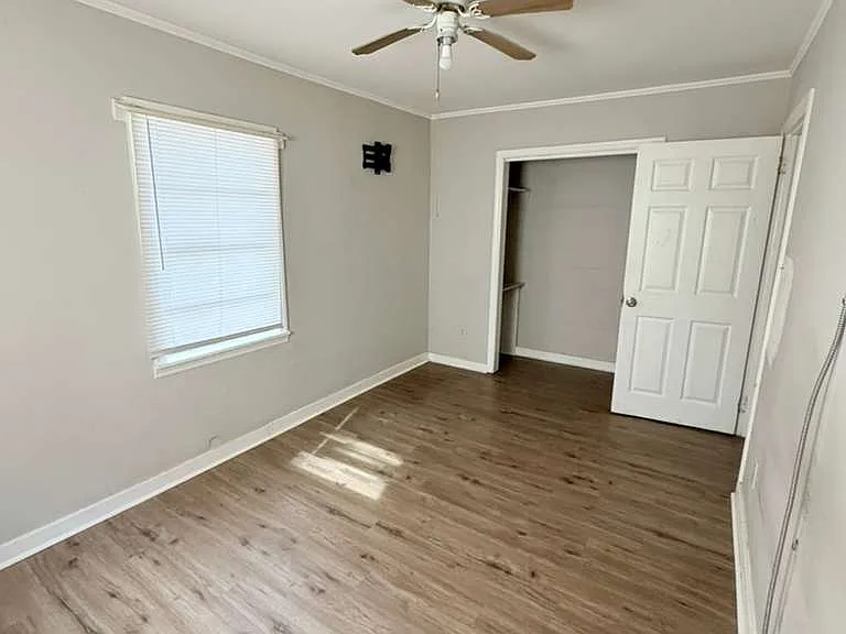 8250 Panther Lake Rd — Photo 5