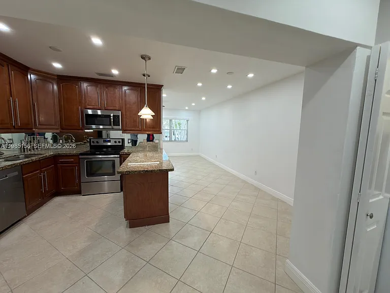 11840 SW 81st Rd #1 — Photo 11