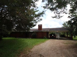140 County Road 23, Laurel, MS 39443