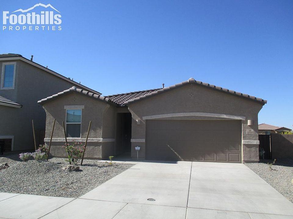 1st image of 10895 W Pleasant View Dr