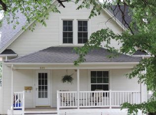 605 E 1st Ave, Mitchell, SD 57301