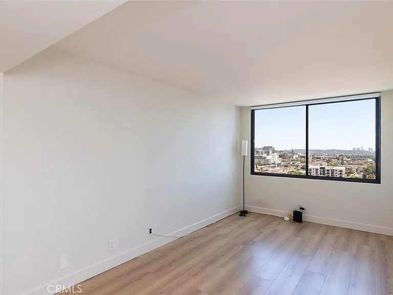 345 Pioneer Dr #1404 — Photo 23