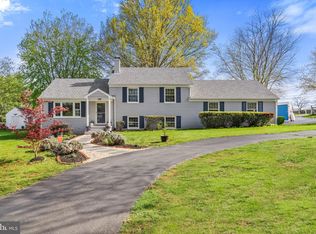 7197 Leeton Ridge Rd, Warrenton, VA 20186