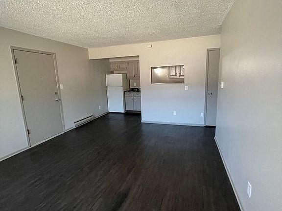 2nd image of 706 S 2nd Ave W APT 4