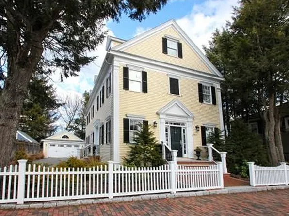 346 High St #346A, Newburyport, MA 01950