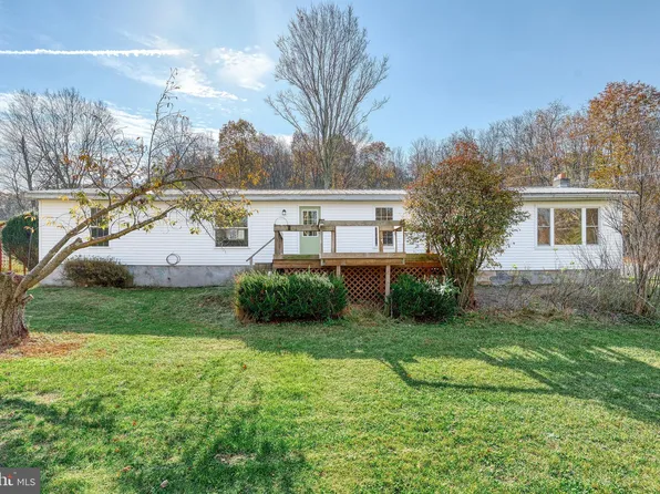 330 Youngs Church Rd, Shermans Dale, PA 17090