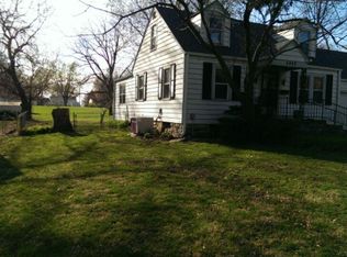 5402 Halsey St, Shawnee, KS 66216