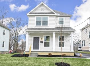 1716 Hewitt Ave, Cincinnati, OH