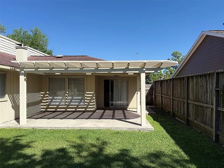 6610 Addicks Clodine Rd — Photo 31