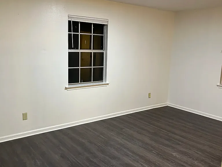 8 Lisa Ct — Photo 25