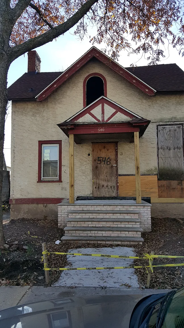 546 Cary St photo 1