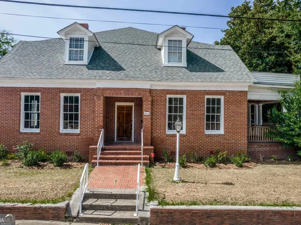 845 Tatnall St, Macon, GA 31201