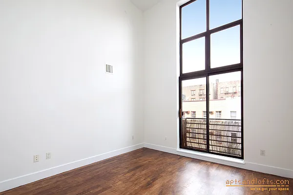 Sold by aptsandlofts.com | media 13