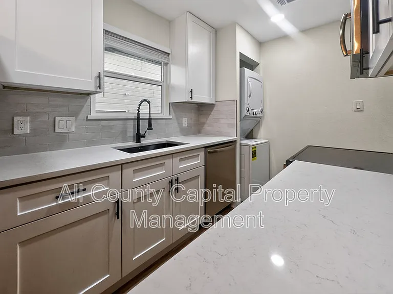 3438 Willowrun Dr #C-3438 — Photo 4