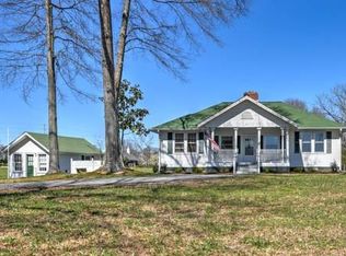 254 Fairplay Rd, Townville, SC 29689