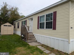 312 Berts Dr, Lothian, MD 20711