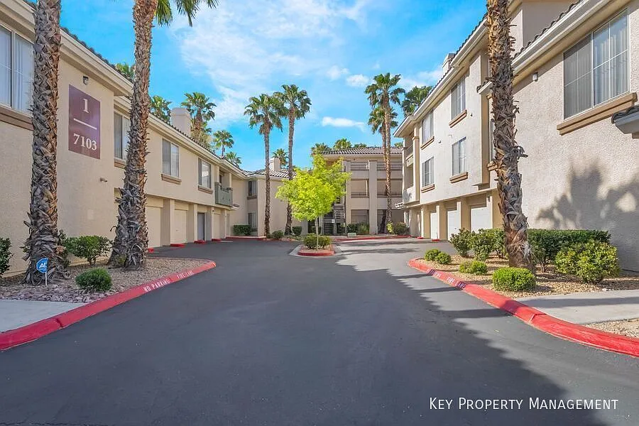 Building Photo - 7103 S Durango Dr #207