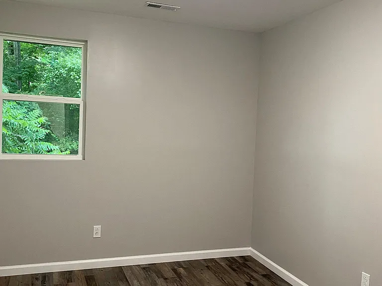 115 Bethune Cir — Photo 16