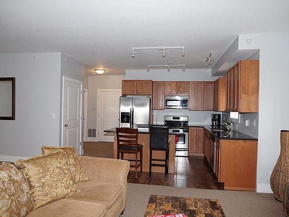 5th image of 7 Ellis Ave #22