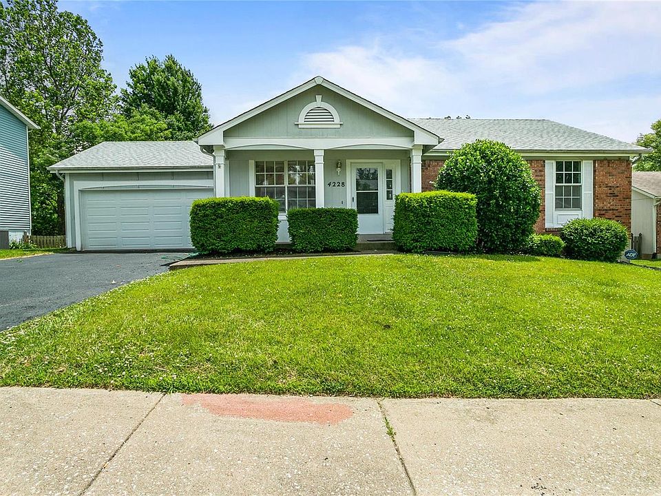 1st image of 4228 River Oaks Dr