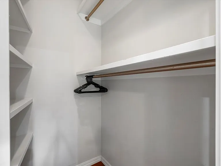 269 Kenolio Rd #1 — Photo 5