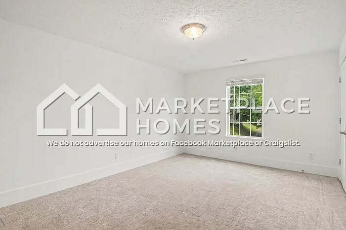 185 Peach St — Photo 17