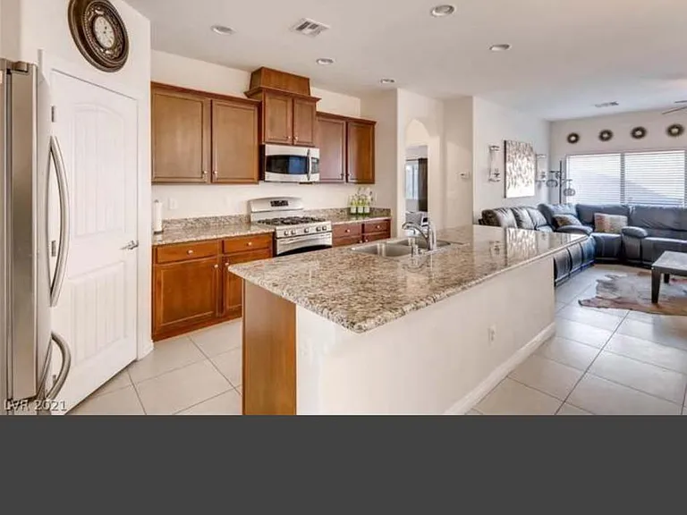 9242 Wittig Ave — Photo 24