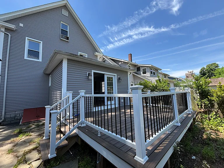 29 Washington Manor Ave — Photo 2