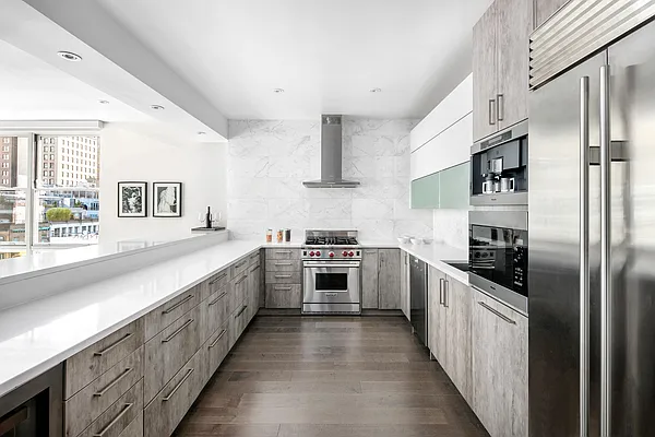 Sold by Compass | media 7