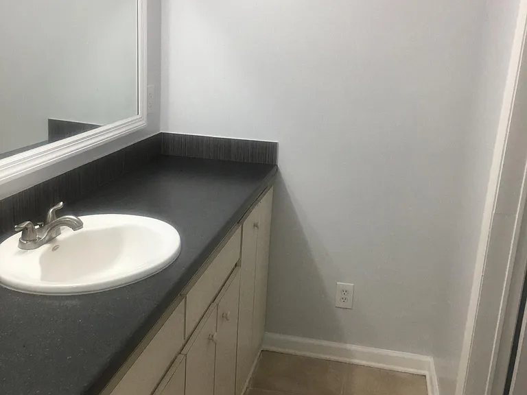 5548 Odom Rd — Photo 12