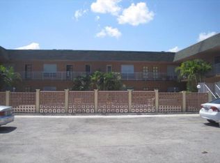 1750 N 17th Ct APT 208, Hollywood, FL 33020