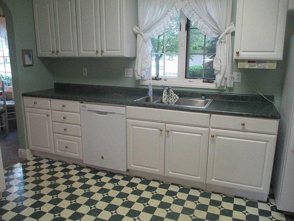 5th image of 201 Lauren Ln Lot 114